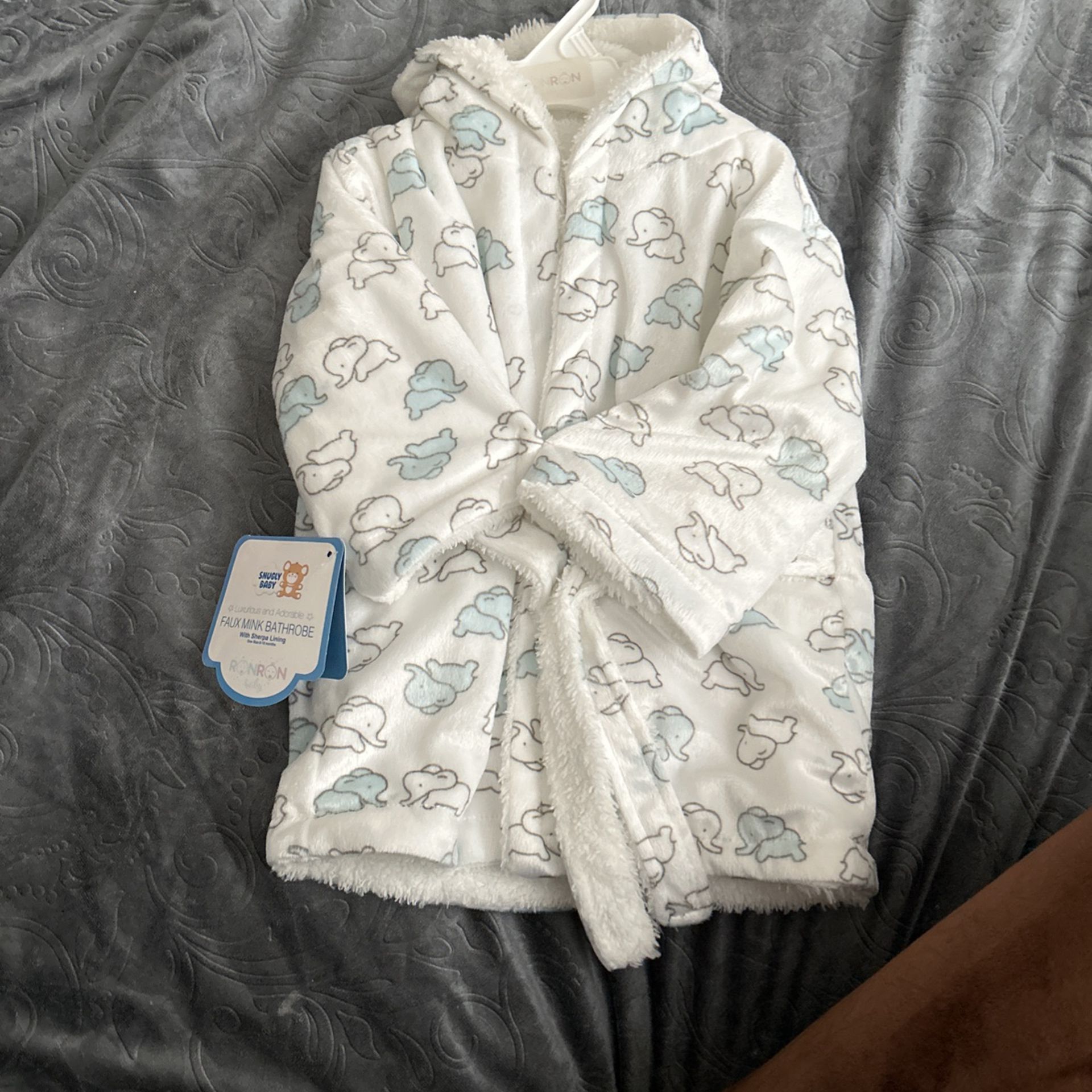 baby robe 