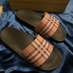 BURBERRY SANDALS 