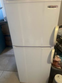 Fridge  medium size