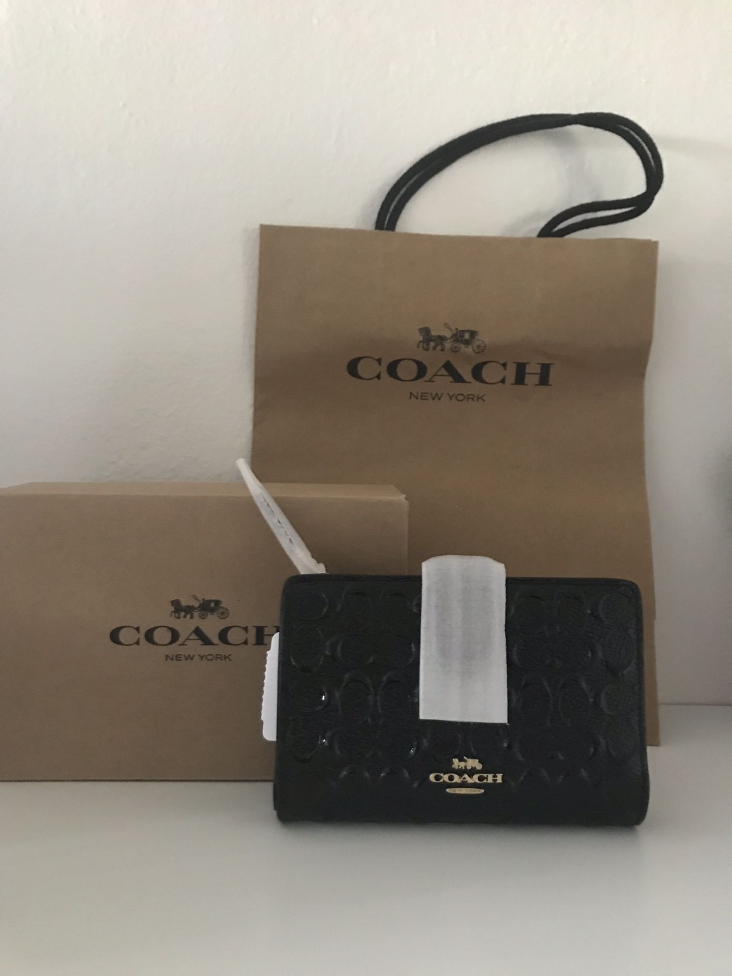 Coach, Bags, Coach Signature Medium Corner Zip Wallet