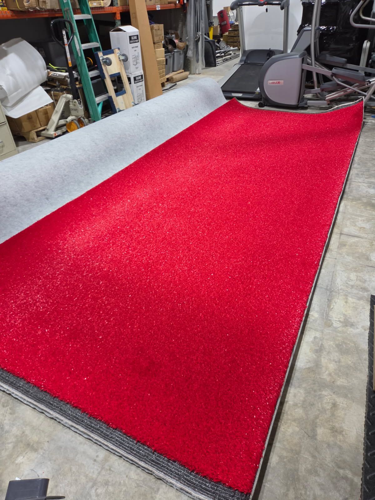 8x15 RED ROLL OF GYM Turf $630