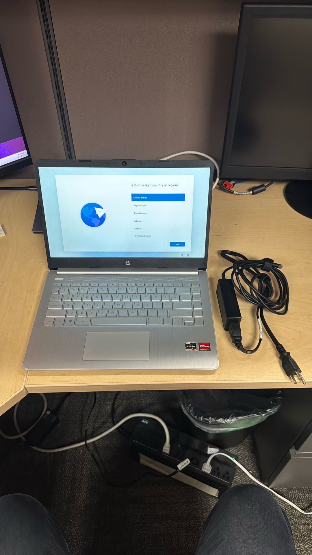 HP Notebook - 14" AMD Ryzen 5500 Laptop