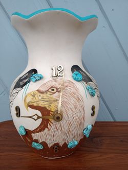 Vintage Turquoise Navajo Vase Clock. One of a kind! Large.