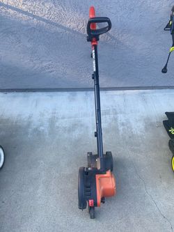 Black and Decker electric edger ( works)