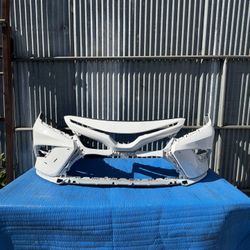 2021 2022 2023 2024 Toyota Camry Front Bumper White OEM (ORIGINAL)