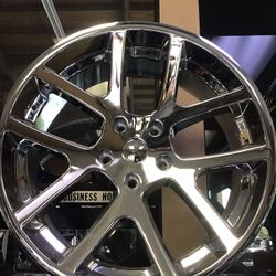 ‼️22” Chrome Wheel ‼️