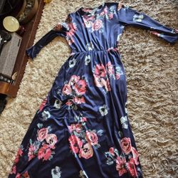 Floral Navy Blue Maxi Dress Size Medium