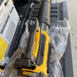 DeWALT 60v  Flex Volt Brushless Blower