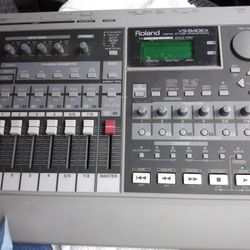 Roland Digital Studio Workstation VS-840EX