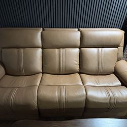Moto Bluetooth Couch