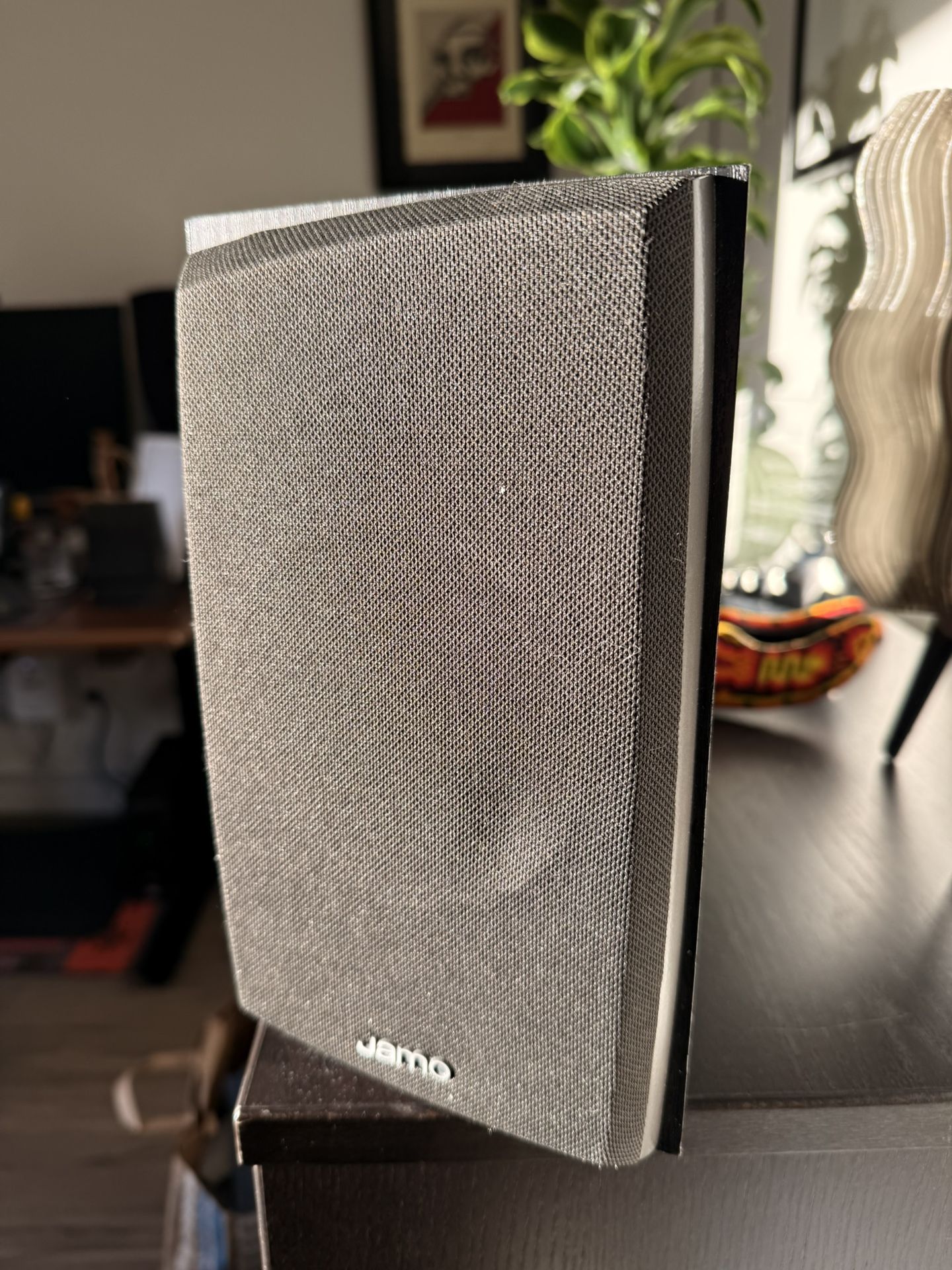 Jamo C400SUR Surround Speakers