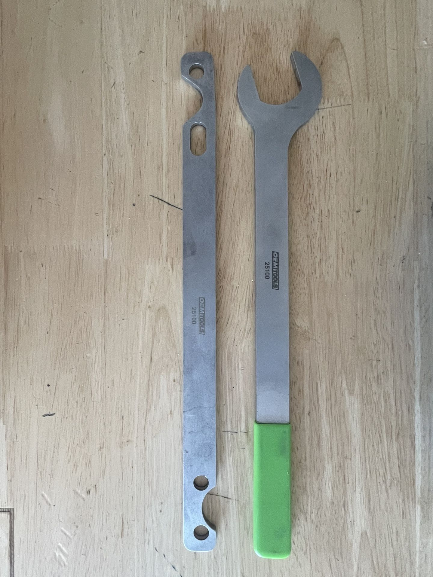 BMW Fan Removal Tools