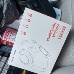 BERIBES Bluetooth Headphones Over Ear, 65H Playtime and 6 EQ Music Modes Wireless Headphones with Microphone, HiFi Stereo Foldable Lightweight Headset