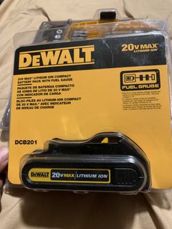 Dewalt Battery And Bit Kit