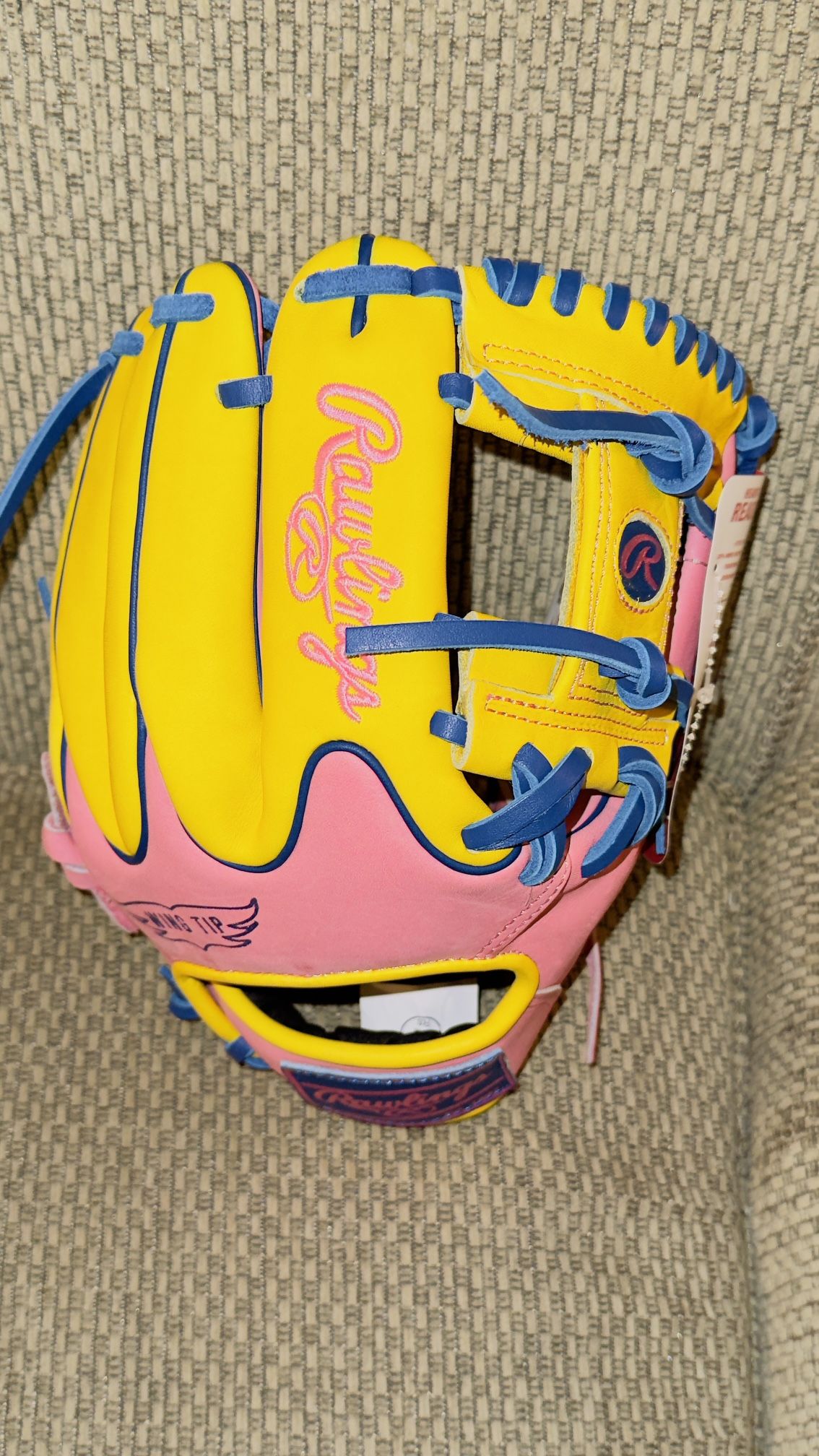 Rawlings 11.5” Heart Of The Hide R2G Series Glove 2025