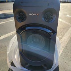 Bocina Bluetooth Sony for Sale in Bell Gardens, CA - OfferUp