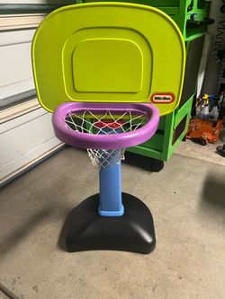 Little Tikes basketball hoop