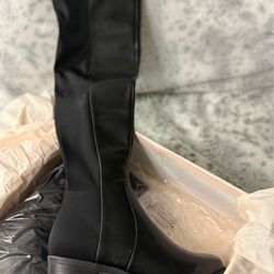 JustFab Boots Size 7