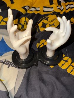 E&B Giftware Mannequin Hand Jewelry Display 1990 Vintage Classic Used