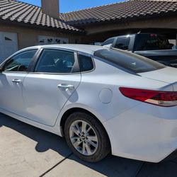 2016 KIA Optima