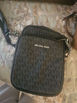 Corssbody Michael kors purse