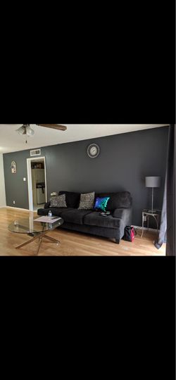 Glass accent/coffee table