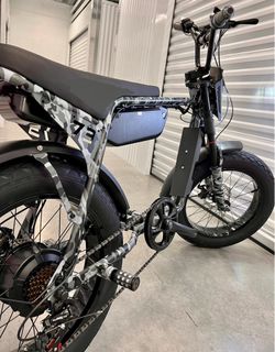 750 Watt Electric E-Bike, 35Mph, Miami Style, 20x4.0 Fat Tire