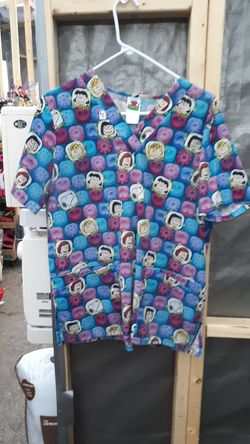 Scrub shirt Charlie Brown theme size small