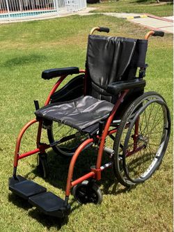 Medical lightweight Expedition Folding Transport Wheelchair