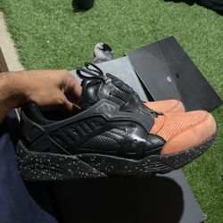Puma X Kith RF Disc Blaze Size 8.5 US.