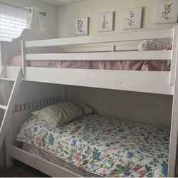 Pink Bunk Bed (Twin)