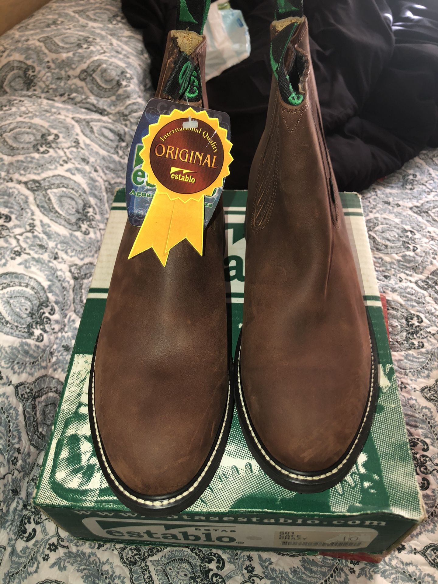 Nuevas botas desde Zamora Michoacán size 12