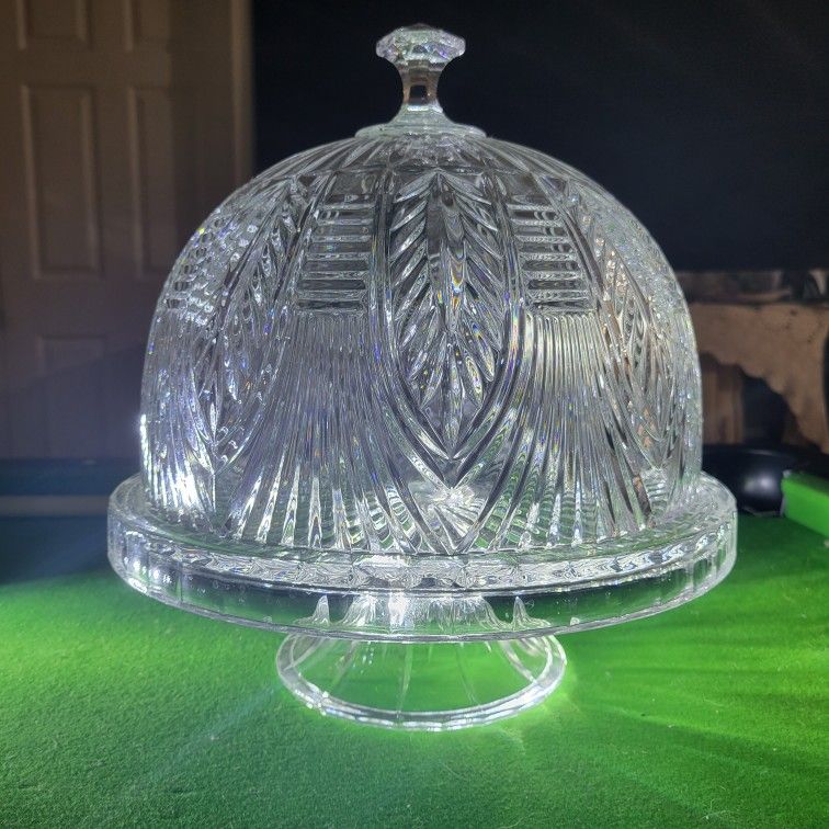 Crystal Storage With Lid