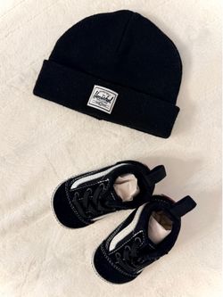Vans Infant Size 4 (Never Worn) + Herschel Beanie