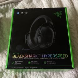 Razer Black shark V2 Hyper speed Headsets