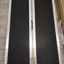 4FT portable Wheelchair Ramp, Non-Slip Aluminum Ramps for Wheelchairs for Home, Handicap Wheelchair Ramps for Home Steps