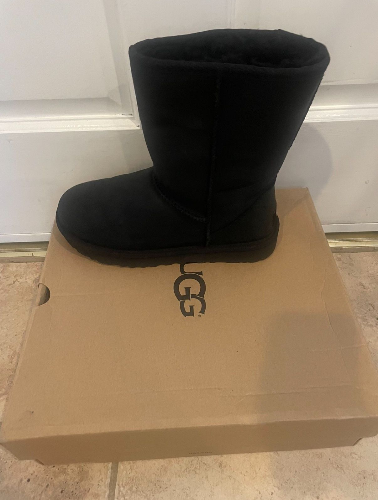 UGG Boots - Black Size 7 Womens