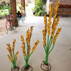 Yellow Spike Metal Flowers Set (Yard Art) Pottery