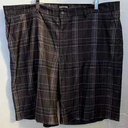 Men’s Kirkland shorts like new Sz 44