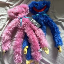 Official Poppy Playtime Smiling Huggy Wuggy Kissy Missy Plushies