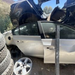 2011 Chevrolet cruze parting out car parts 