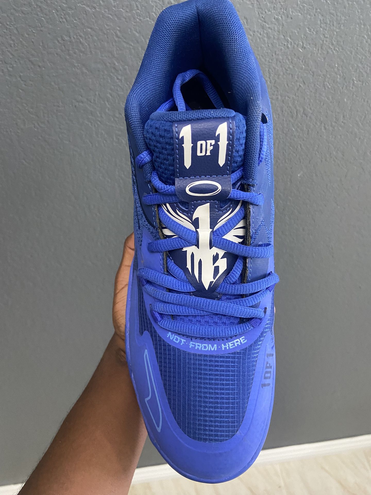 MB.01 'Team Colors - Blazing Blue'