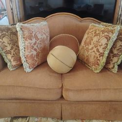 Beautiful Italian Couch 