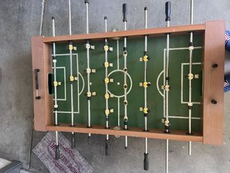 FOOSBALL TABLE