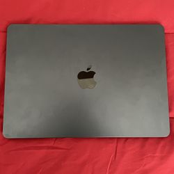 MacBook Air M2