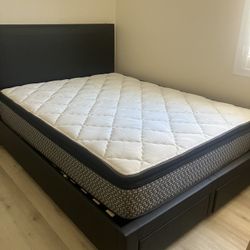 Queen Size Bed Frame W/ Pillow Top Mattress 