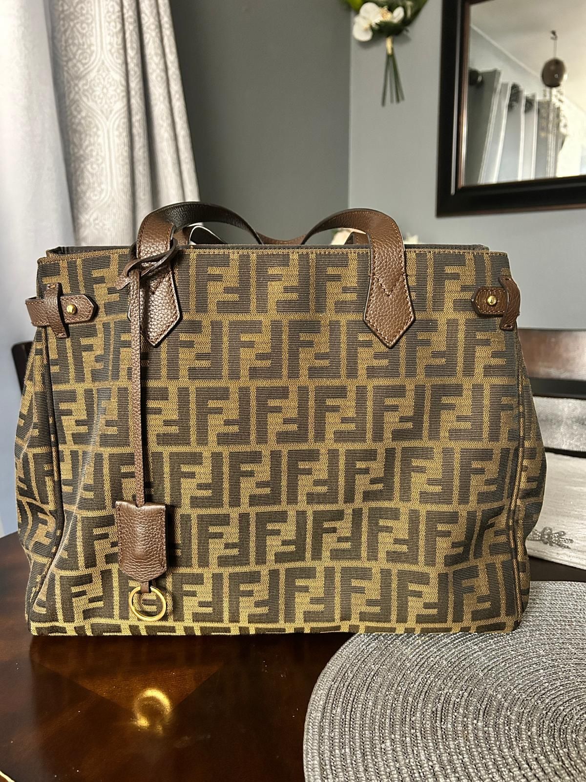 FENDI TOTE BAG 