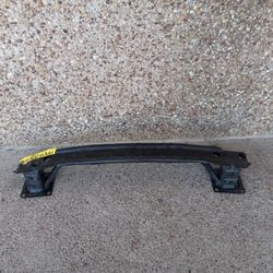 2018-20 Audi Q5 Back Rebar (Body Parts)