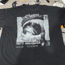 Baggy deftones shirt