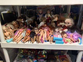 Barbie and Disney dolls and others package deal